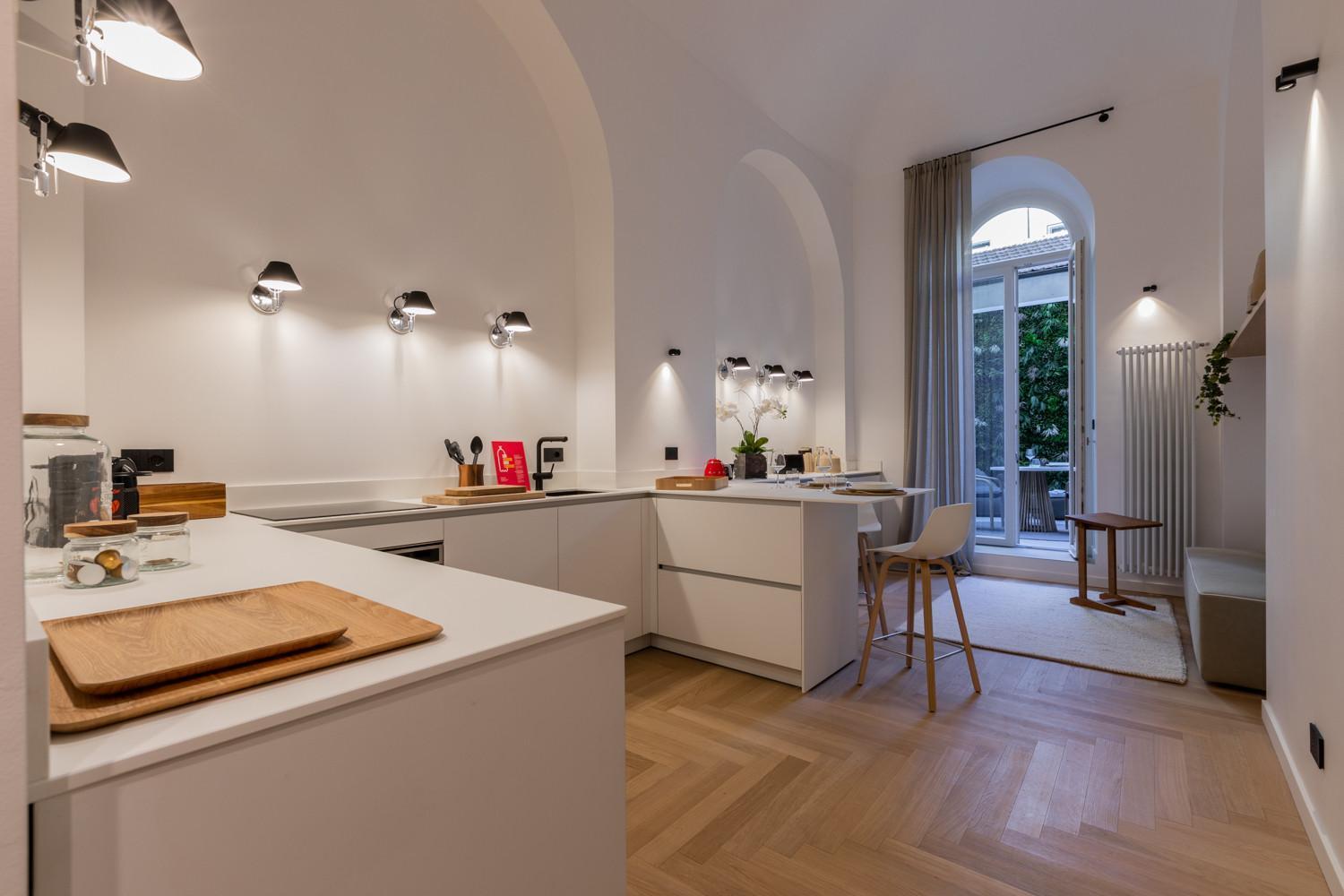 Alma Bianca Design 2 By Wonderful Italy * Torino